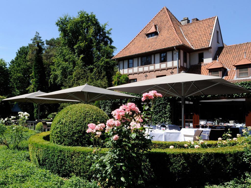 La Butte Aux Bois A Small Luxury Hotel Of The World Ланакен Экстерьер фото